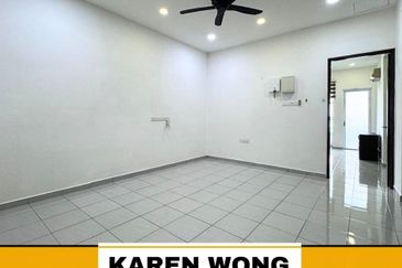 FULLY RENO SP SAUJANA BALCONY READY 2 Storey Terrace for Sale