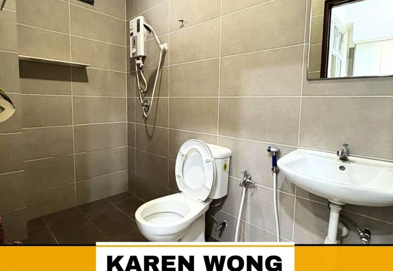 FULLY RENO SP SAUJANA BALCONY READY 2 Storey Terrace for Sale