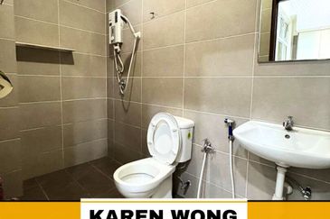 FULLY RENO SP SAUJANA BALCONY READY 2 Storey Terrace for Sale