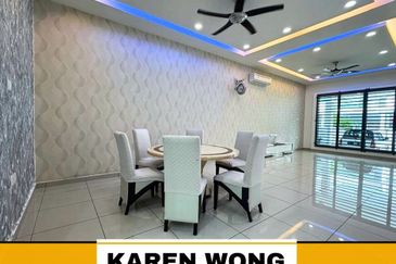 FULLY RENO SP SAUJANA BALCONY READY 2 Storey Terrace for Sale