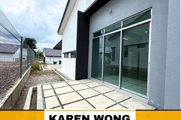 KITCHEN TOP READY SOUTHFIELD VILLA YARRA PARK 1 Storey BUNGALOW for Rent