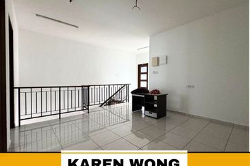 NEGOTIABLE SP SAUJANA Gated & Guarded Dobule Storey Terrace House for Sale