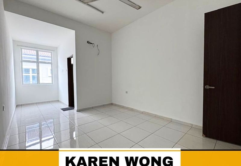 NEGOTIABLE SP SAUJANA Gated & Guarded Dobule Storey Terrace House for Sale