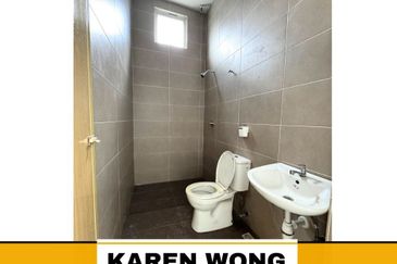 NEGOTIABLE SP SAUJANA Gated & Guarded Dobule Storey Terrace House for Sale