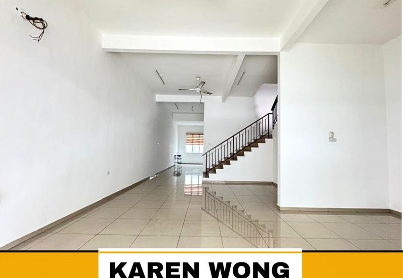 NEGOTIABLE SP SAUJANA Gated & Guarded Dobule Storey Terrace House for Sale