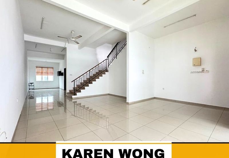 NEGOTIABLE SP SAUJANA Gated & Guarded Dobule Storey Terrace House for Sale