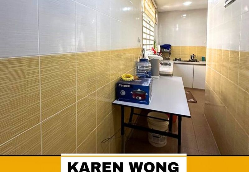 RENO EXTENDED BANDAR LAGUNA MERBOK Partly Furnished 2 Storey Terrace for Sale