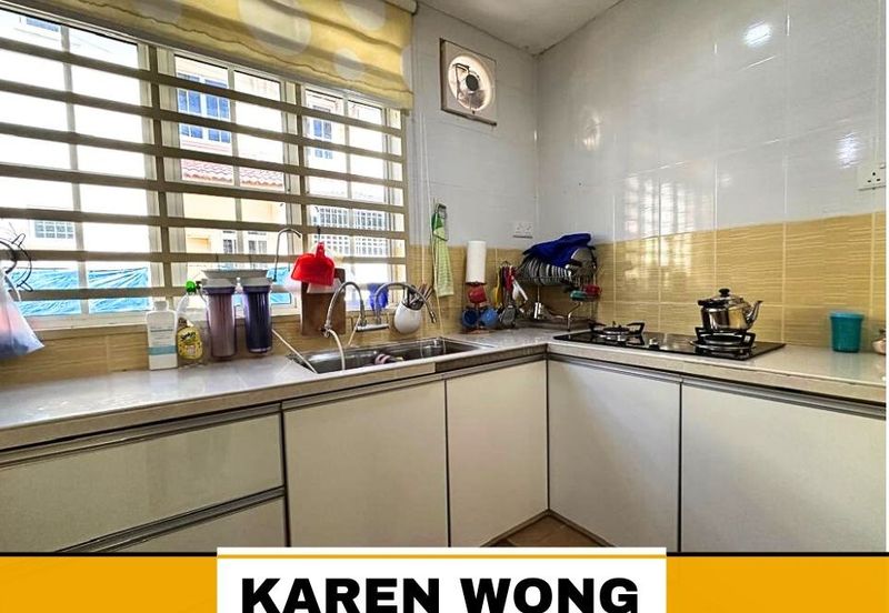 RENO EXTENDED BANDAR LAGUNA MERBOK Partly Furnished 2 Storey Terrace for Sale