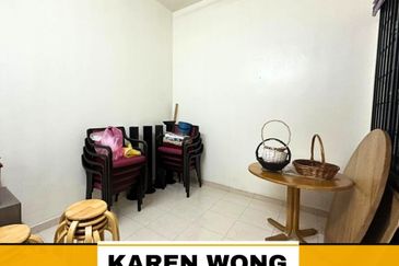 RENO EXTENDED BANDAR LAGUNA MERBOK Partly Furnished 2 Storey Terrace for Sale