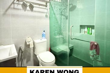 RENO WITH KITCHEN CABINET BANDAR LAGUNA MERBOK 2 Storey Terrace House for Sale