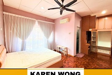 RENO WITH KITCHEN CABINET BANDAR LAGUNA MERBOK 2 Storey Terrace House for Sale