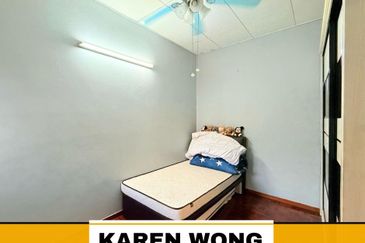 RENO WITH KITCHEN CABINET BANDAR LAGUNA MERBOK 2 Storey Terrace House for Sale