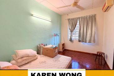 RENO WITH KITCHEN CABINET BANDAR LAGUNA MERBOK 2 Storey Terrace House for Sale