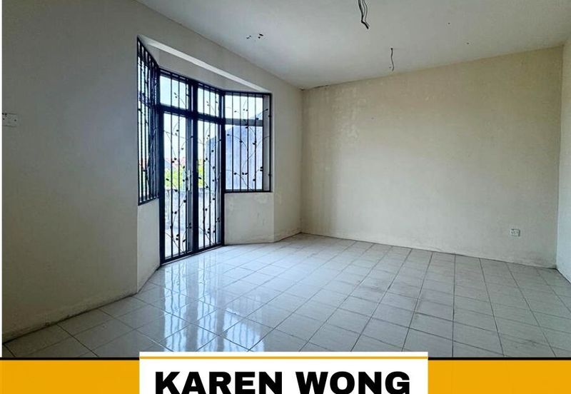 OPEN FACING BANDAR UTAMA BELOW MV 2 Storey Terrace for Sale