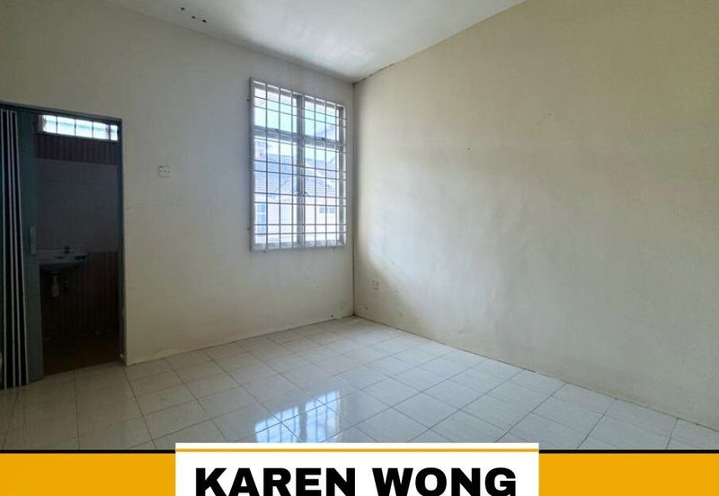 OPEN FACING BANDAR UTAMA BELOW MV 2 Storey Terrace for Sale
