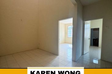 OPEN FACING BANDAR UTAMA BELOW MV 2 Storey Terrace for Sale