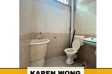 OPEN FACING BANDAR UTAMA BELOW MV 2 Storey Terrace for Sale