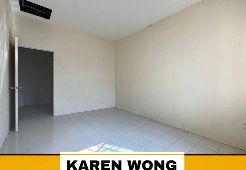 OPEN FACING BANDAR UTAMA BELOW MV 2 Storey Terrace for Sale