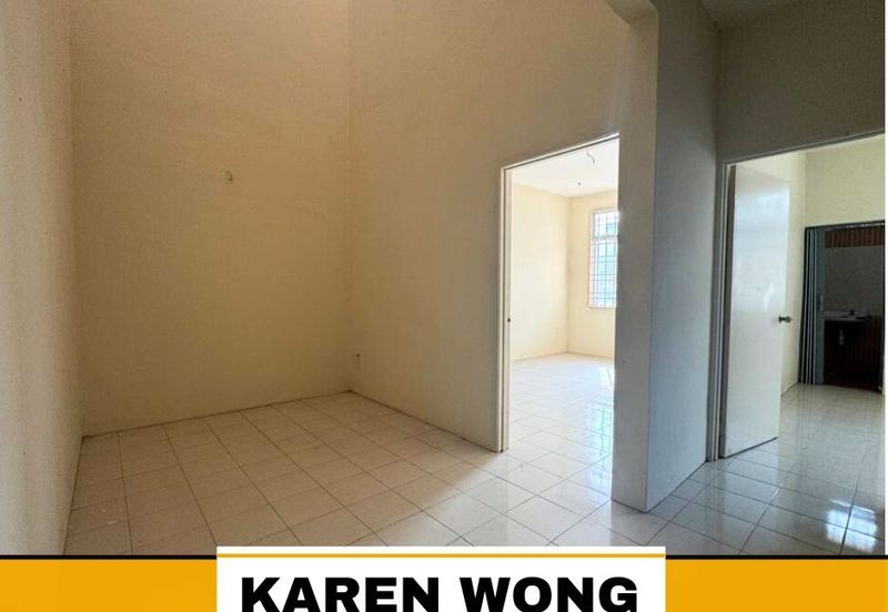 OPEN FACING BANDAR UTAMA BELOW MV 2 Storey Terrace for Sale