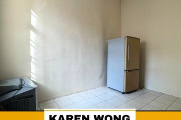 OPEN FACING BANDAR UTAMA BELOW MV 2 Storey Terrace for Sale