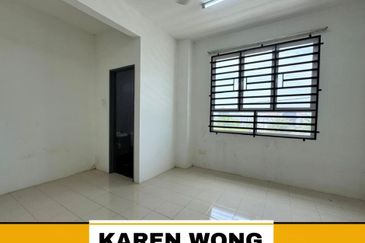 OPEN FACING UNDER VALUE GATED GUARDED PRIMA RESIDENSI UTAMA 2 Storey Terrace House for Sale