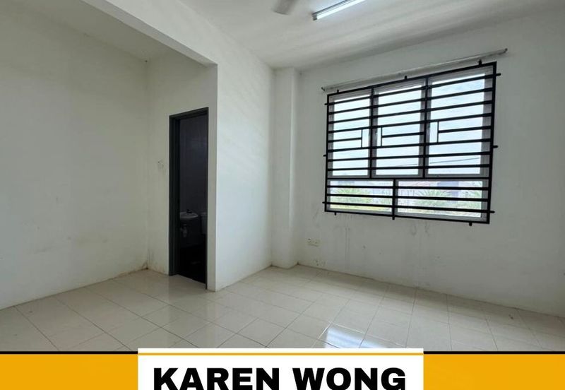 OPEN FACING UNDER VALUE GATED GUARDED PRIMA RESIDENSI UTAMA 2 Storey Terrace House for Sale