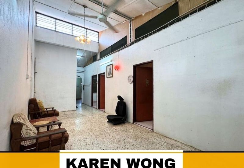 OPEN FACING BELOW MARKET PRICE TAMAN BANDAR BARU 1 Storey Terace for Sale