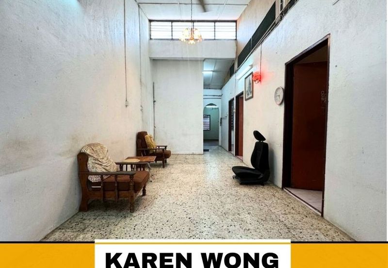 OPEN FACING BELOW MARKET PRICE TAMAN BANDAR BARU 1 Storey Terace for Sale