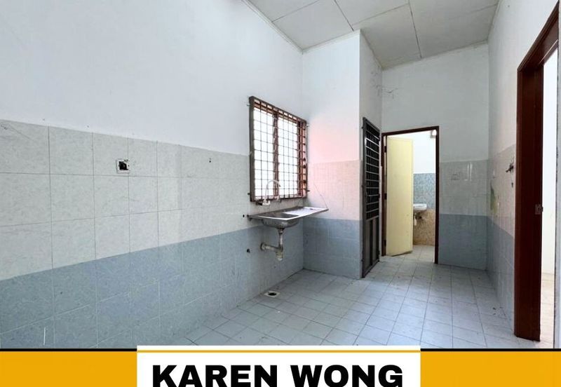 BELOW MARKET VALUE BUKIT PUTERI HILLPARK 4 BEDROOMS House for Sale