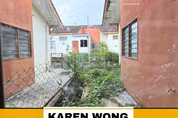 BELOW MARKET VALUE BUKIT PUTERI HILLPARK 4 BEDROOMS House for Sale