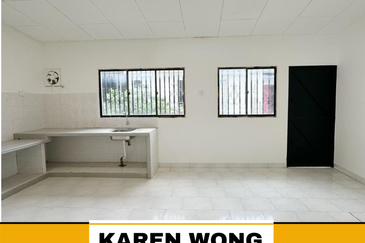 FULLY EXTENDED TAMAN RIA JAYA Single Storey Terrace House for Sale