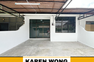 FULLY EXTENDED TAMAN RIA JAYA Single Storey Terrace House for Sale