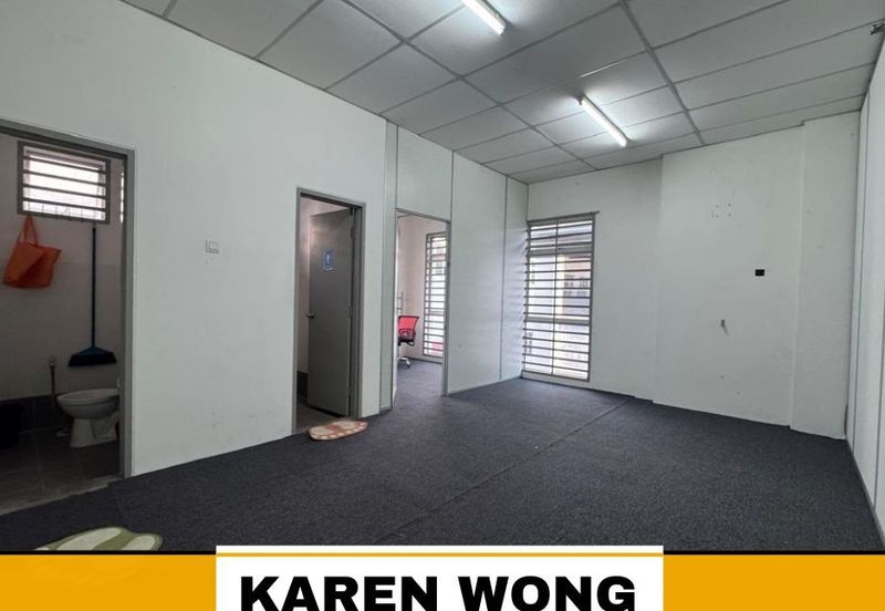 Bandar Laguna Merbok