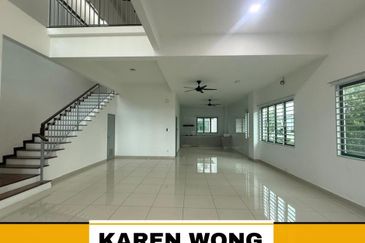 ENDLOT EMILIA BUKIT BANYAN FULLY GATED & GUARDED 2 Storey Terrace House for Rent