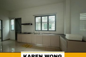 ENDLOT EMILIA BUKIT BANYAN FULLY GATED & GUARDED 2 Storey Terrace House for Rent