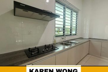 ENDLOT EMILIA BUKIT BANYAN FULLY GATED & GUARDED 2 Storey Terrace House for Rent