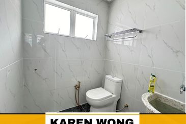 RENOVATED REFURNISHED BAKAR ARANG PEKAN BARU 2 Storey BUNGALOW for Sale