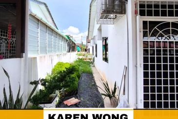 TAMAN SEMARAK SP SELATAN 1 Storey SEMI DETACHED for Sale