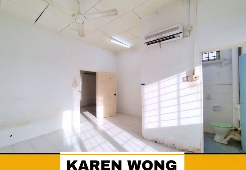 CORNER LOT BELOW MARKET VALUE TAMAN MELATI 2 Storey SEMI DETACHED for Sale