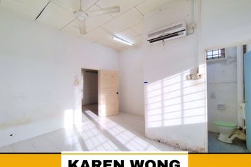 CORNER LOT BELOW MARKET VALUE TAMAN MELATI 2 Storey SEMI DETACHED for Sale