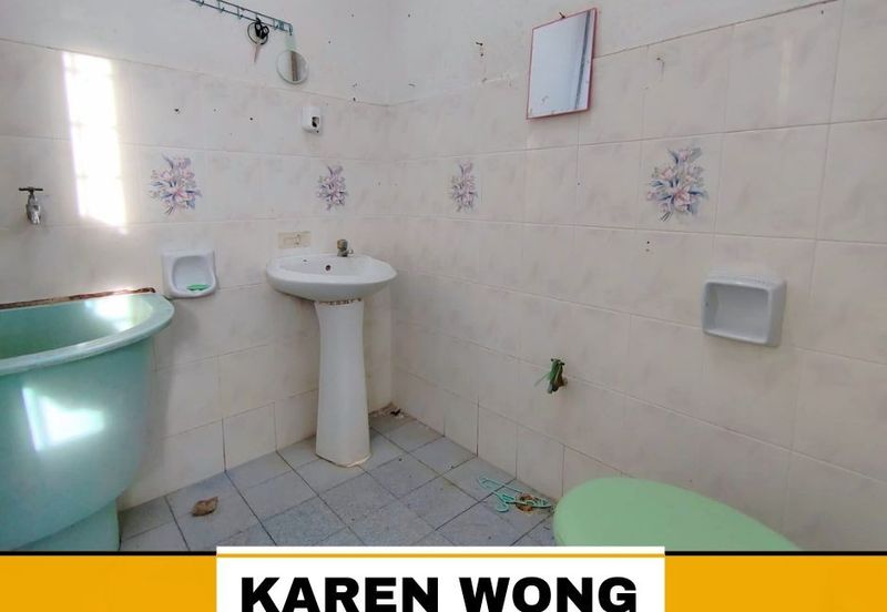 CORNER LOT BELOW MARKET VALUE TAMAN MELATI 2 Storey SEMI DETACHED for Sale