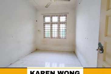 CORNER LOT BELOW MARKET VALUE TAMAN MELATI 2 Storey SEMI DETACHED for Sale