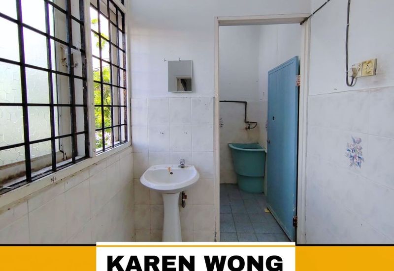 CORNER LOT BELOW MARKET VALUE TAMAN MELATI 2 Storey SEMI DETACHED for Sale