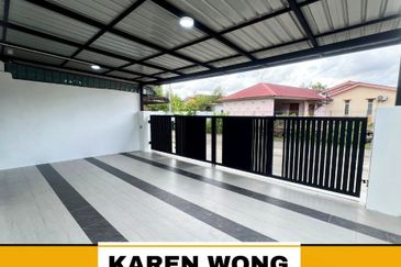 CORNER LOT REFURBLISHED TAMAN SRI GEDUNG 1 Storey Terrace House for Sale