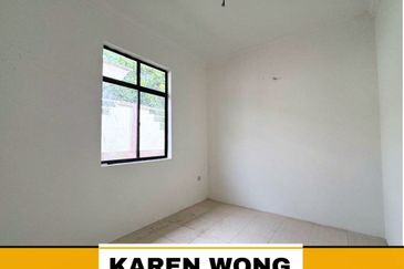 REFURBLISHED & FULL LOAN SP HEIGHTS 1 Storey SEMI DETACHED for Sale