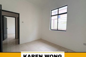 REFURBLISHED & FULL LOAN SP HEIGHTS 1 Storey SEMI DETACHED for Sale