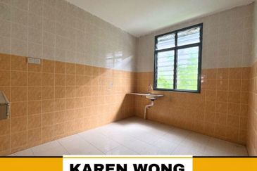 REFURBLISHED & FULL LOAN SP HEIGHTS 1 Storey SEMI DETACHED for Sale