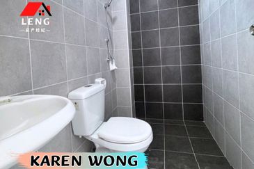 BRAND NEW SPACIOUS BUILT UP EASTFIELD YARRA PARK 1 Store Terrace for Sale