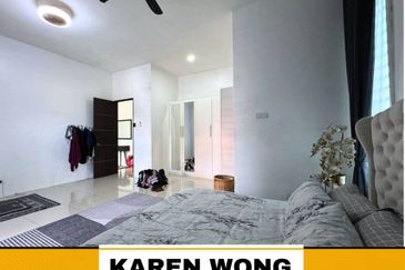 ENDLOT RENOVATED DARULAMAN PERDANA 2 Storey SEMI DETACHED for Sale