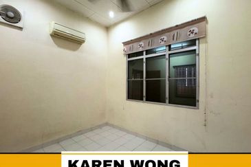 FULLY EXTENDED TAMAN BERLIAN INDAH 1 Storey SEMI DETACHED for Sale